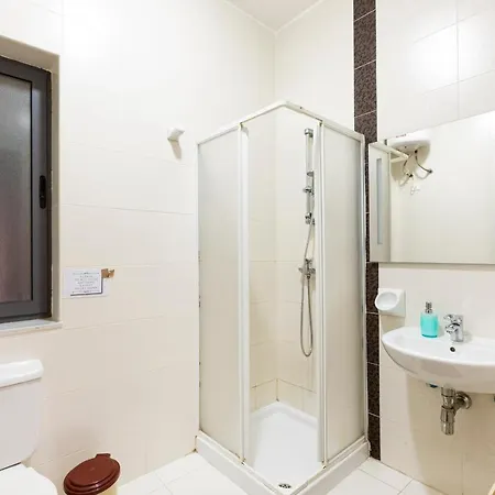 Apartment Lovely, Spacious High Floor In Pv & Ac By 360 Estates