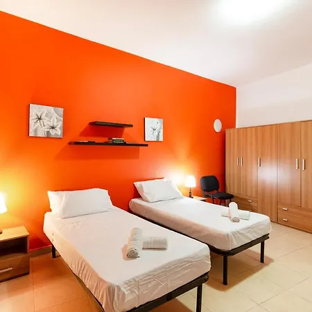 Lovely, Spacious High Floor In Pv & Ac By 360 Estates *